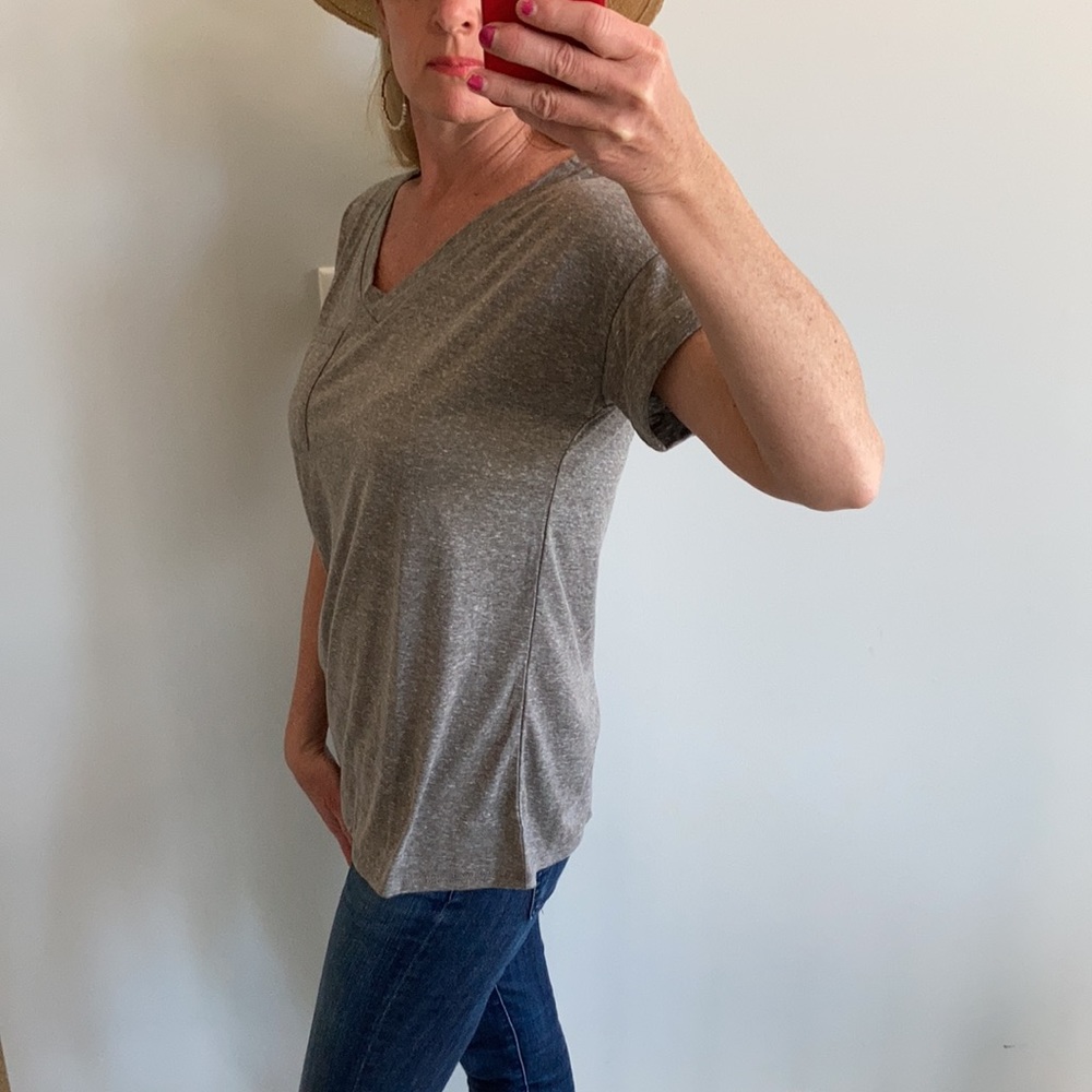 Heather Grey V Neck Short Sleeve Tee - Picture 4 of 9